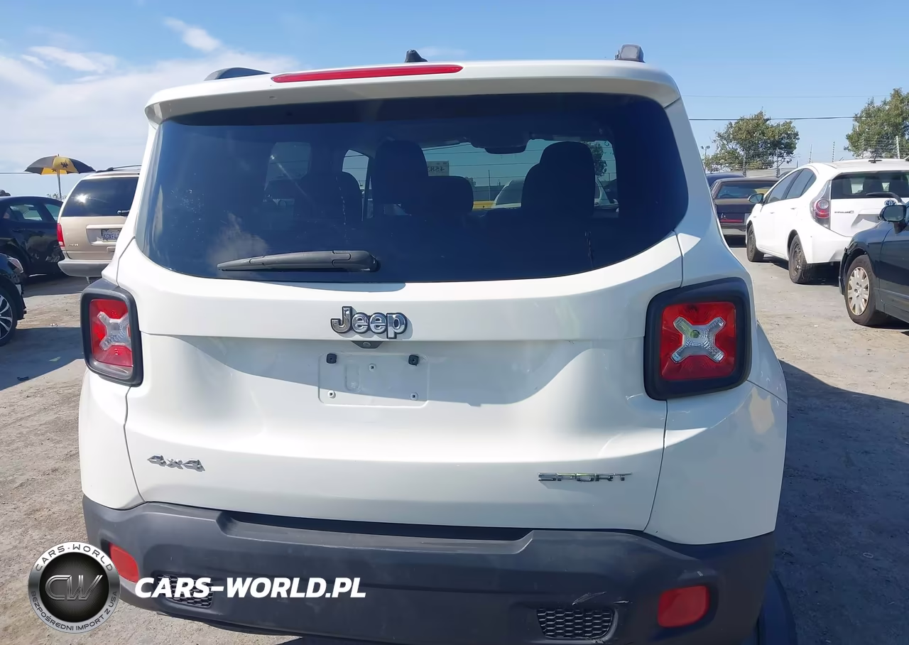 2017 Jeep Renegade Sport VIN:ZACCJBAB5HPG43178 - 16