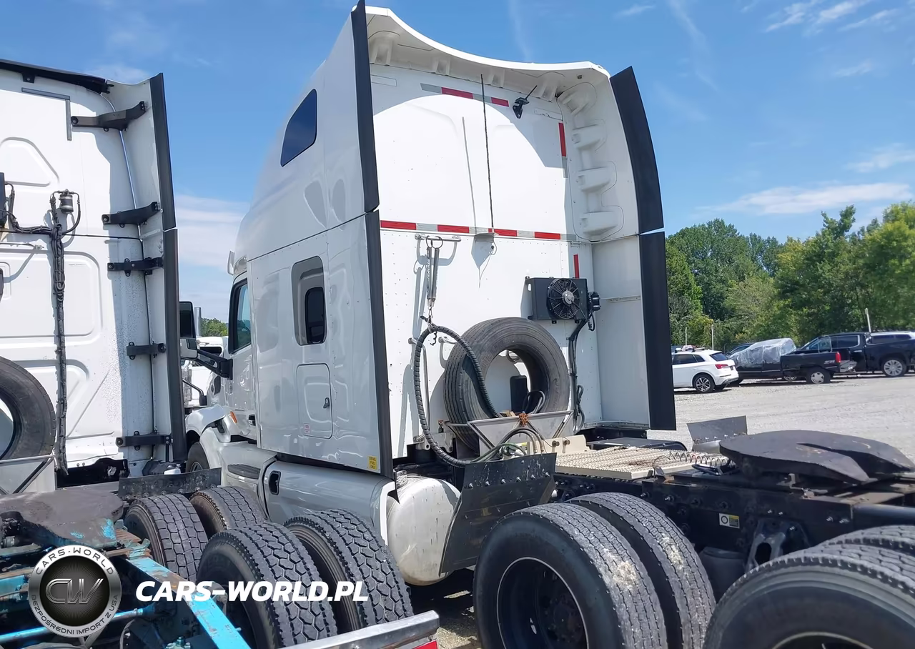 2022 Peterbilt 579 VIN:1XPBD49X4ND756479 - 14