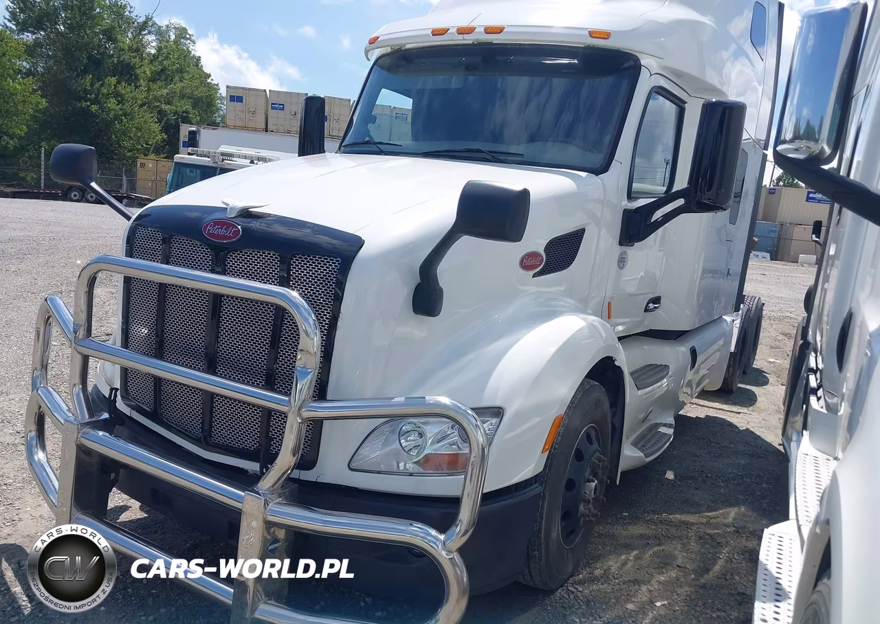 2022 Peterbilt 579 VIN:1XPBD49X4ND756479 - 2