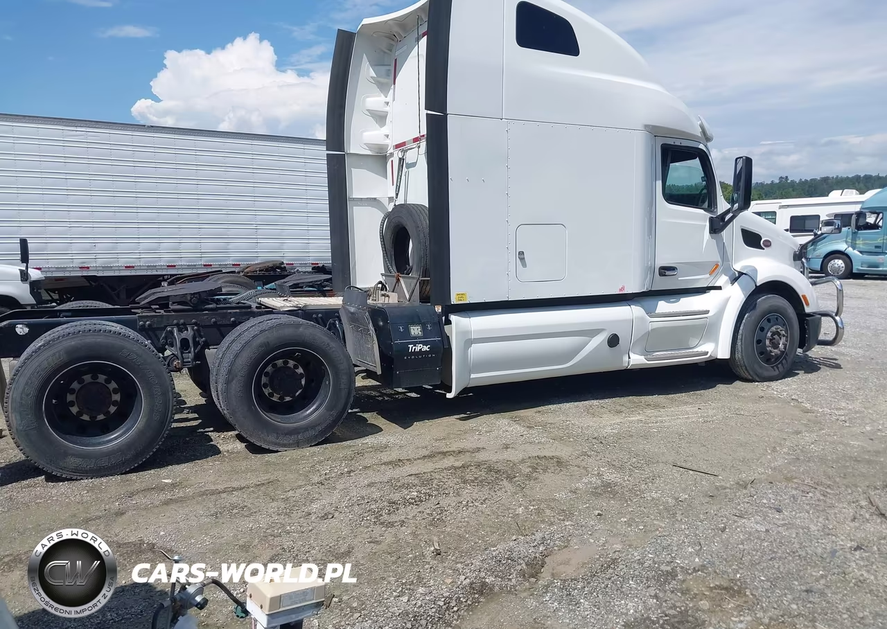 2022 Peterbilt 579 VIN:1XPBD49X4ND756479 - 4
