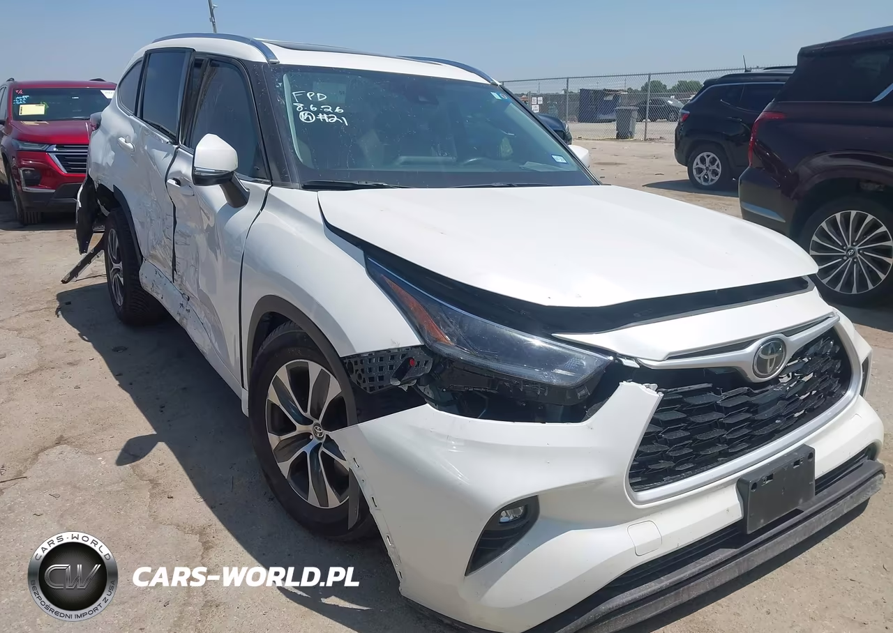 2021 Toyota Highlander Xle