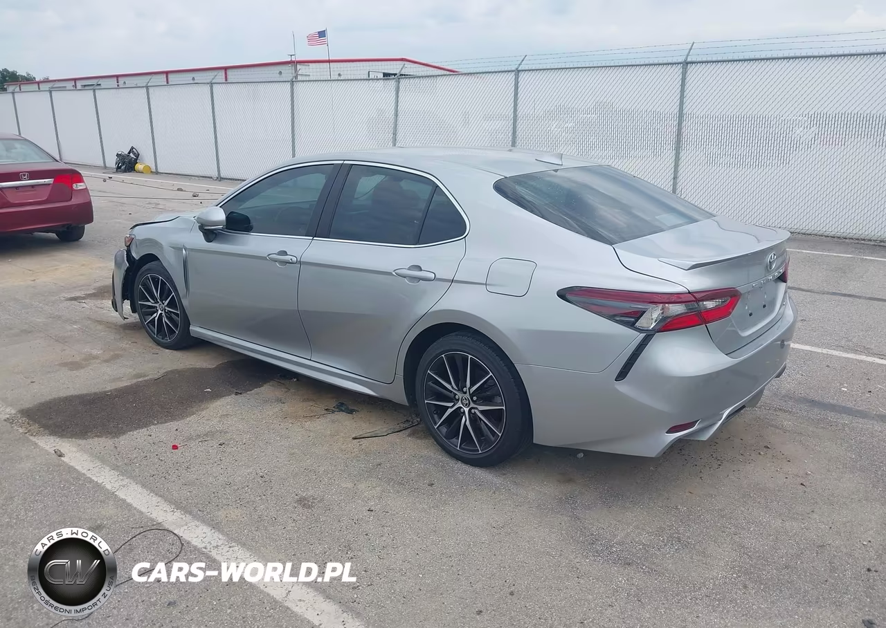 2024 Toyota Camry Se VIN:4T1G11AK0RU220161 - 3