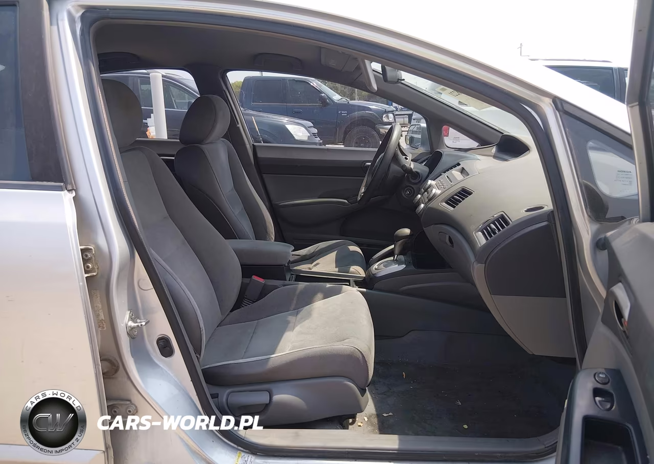 2008 Honda Civic Lx VIN:1HGFA16528L109250 - 5