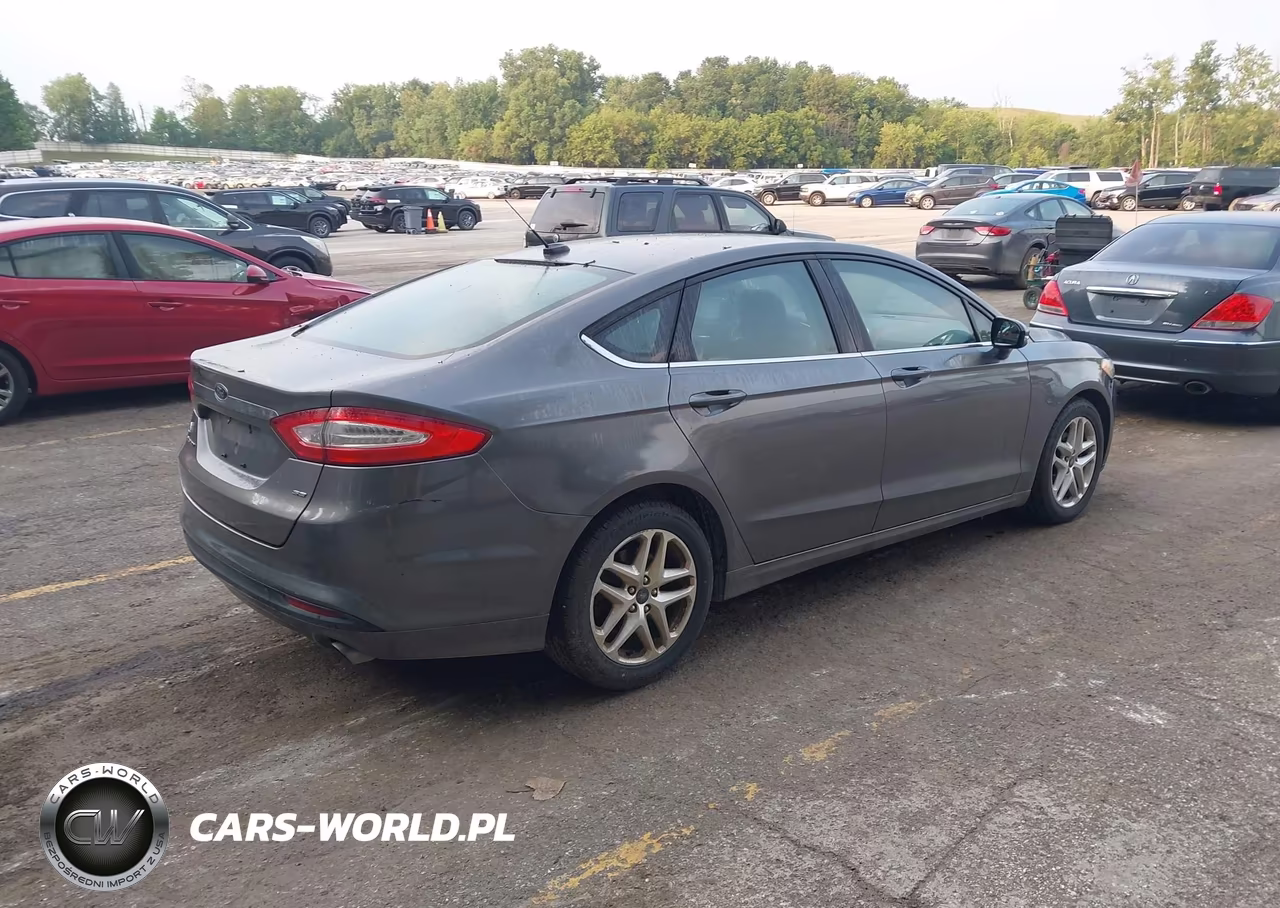 2013 Ford Fusion Se VIN:3FA6P0H75DR107628 - 4