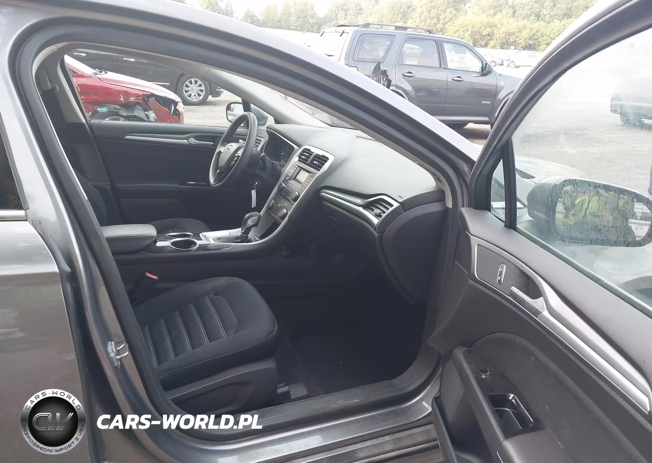 2013 Ford Fusion Se VIN:3FA6P0H75DR107628 - 5