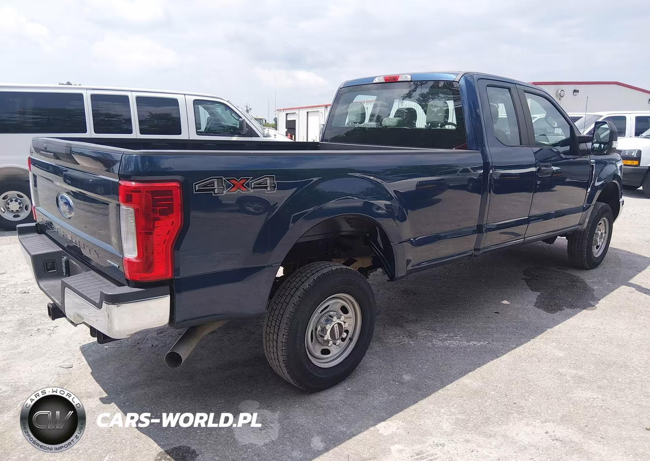 2017 Ford F-350 Xl VIN:1FT8X3B65HED73034 - 4