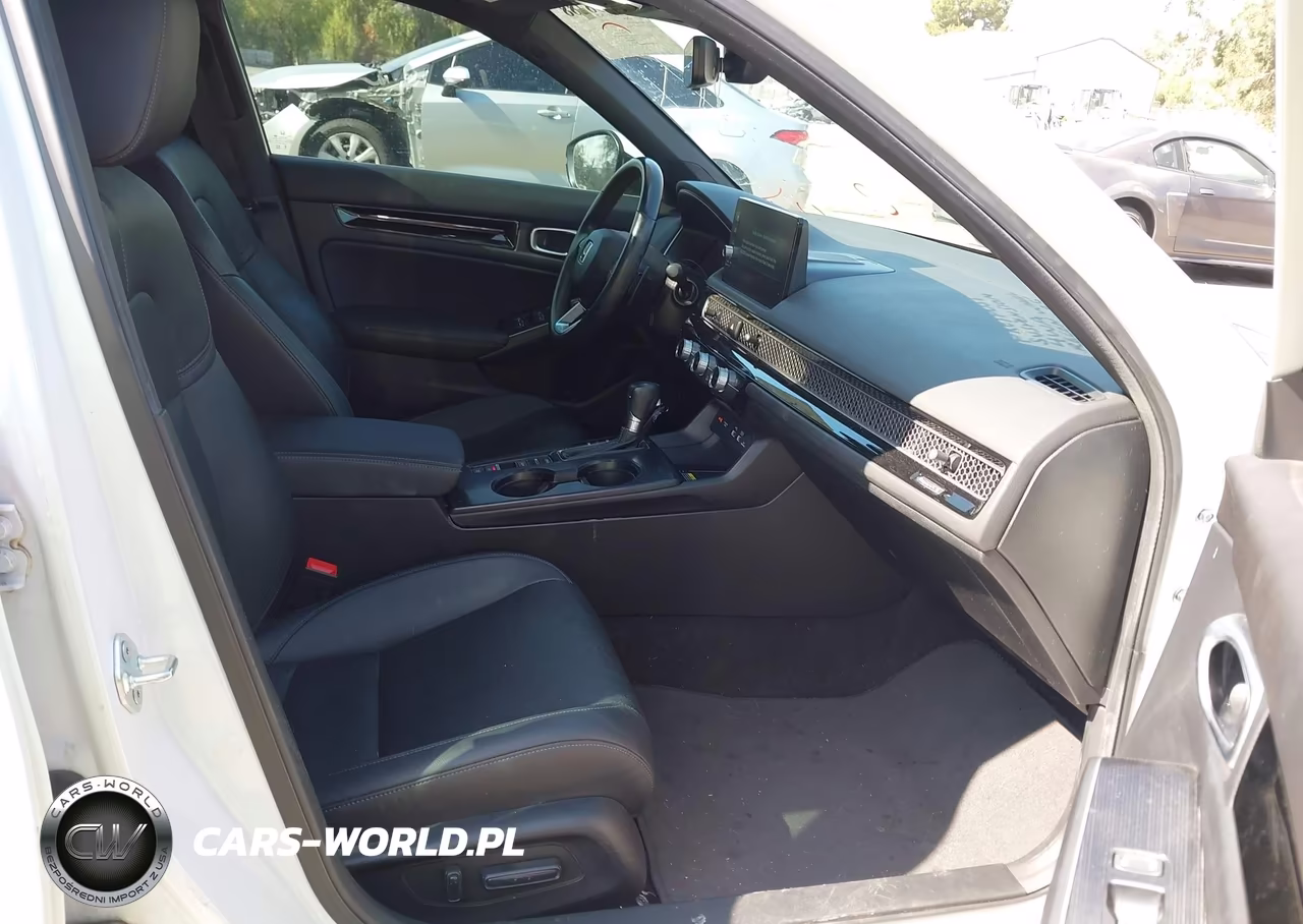 2024 Honda Civic Sport Touring VIN:19XFL1H82RE011474 - 5