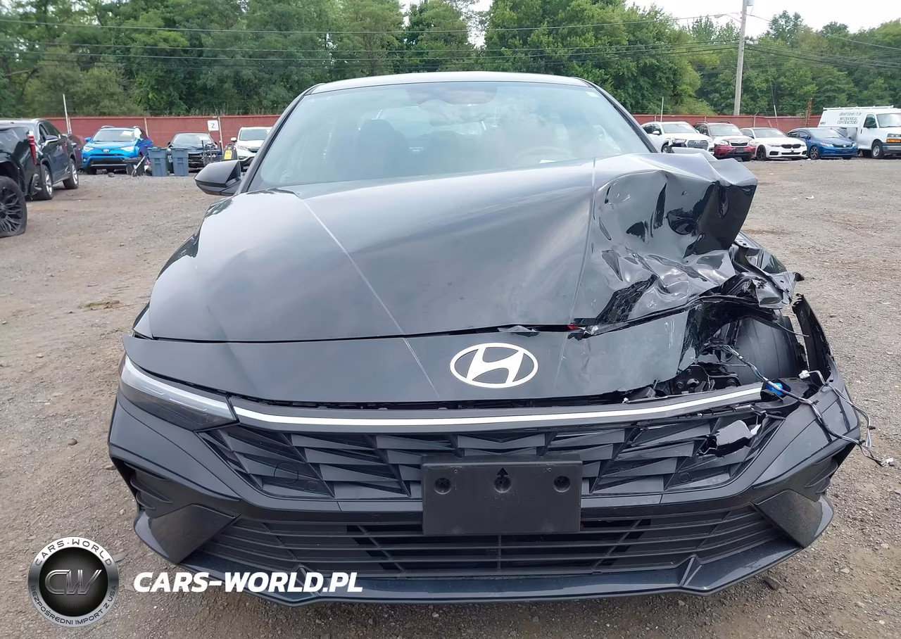 2025 Hyundai Elantra Sel Sport VIN:KMHLM4DGXSU044210 - 12