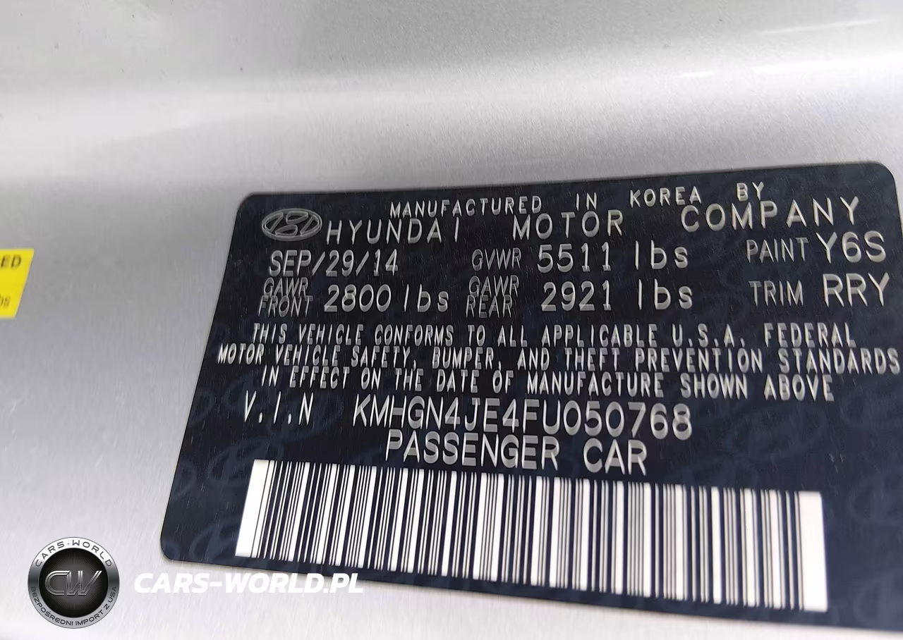 2015 Hyundai Genesis 3.8 VIN:KMHGN4JE4FU050768 - 9