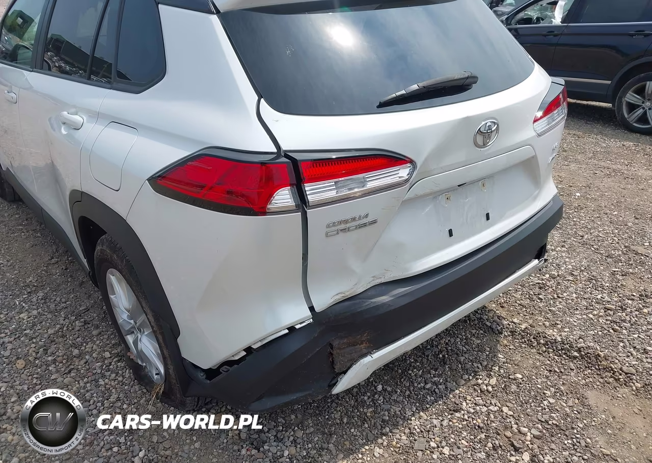 2023 Toyota Corolla Cross Le VIN:7MUBAABG4PV052590 - 6