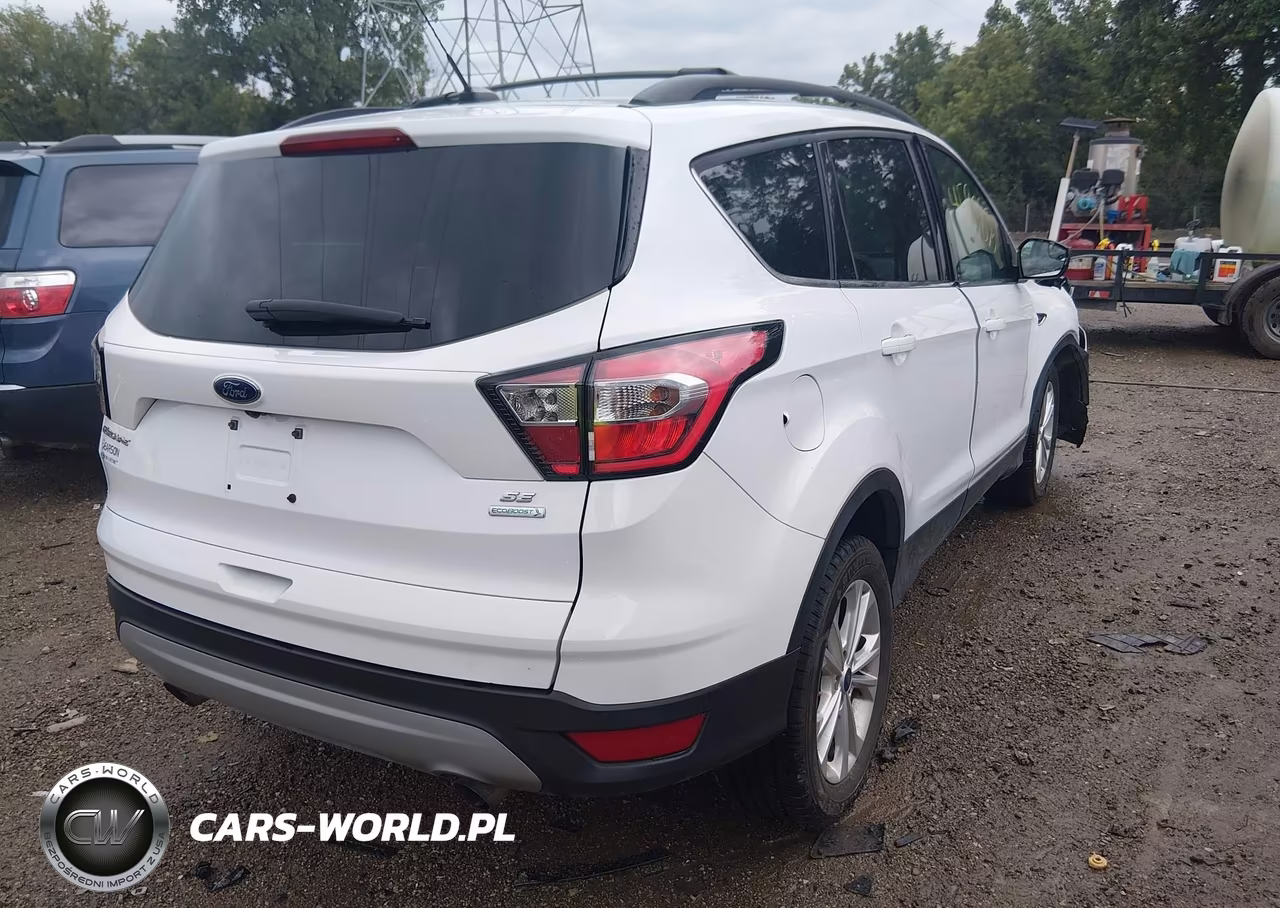 2018 Ford Escape Se VIN:1FMCU0GD5JUD54662 - 4