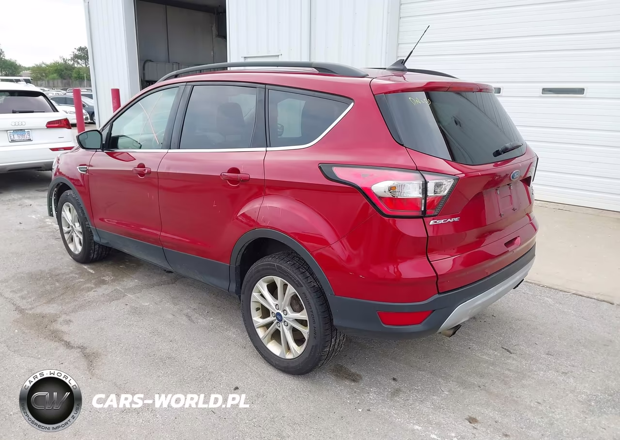 2018 Ford Escape Se VIN:1FMCU9GD1JUD15667 - 3