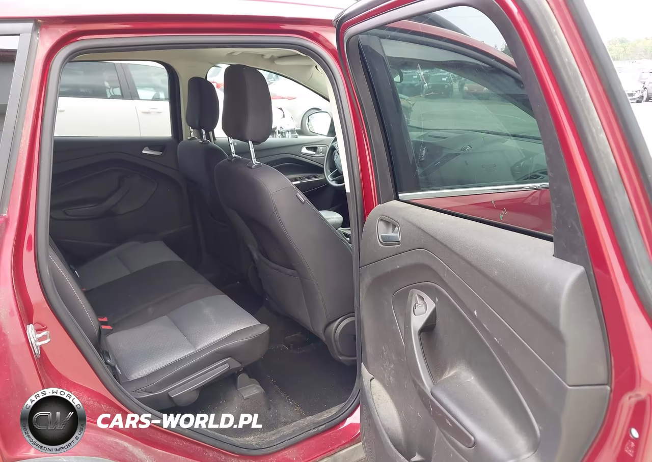 2018 Ford Escape Se VIN:1FMCU9GD1JUD15667 - 8