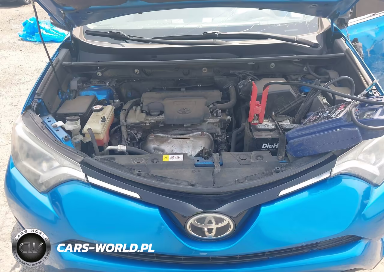 2017 Toyota Rav4 Xle VIN:JTMRFREVXHJ122868 - 10