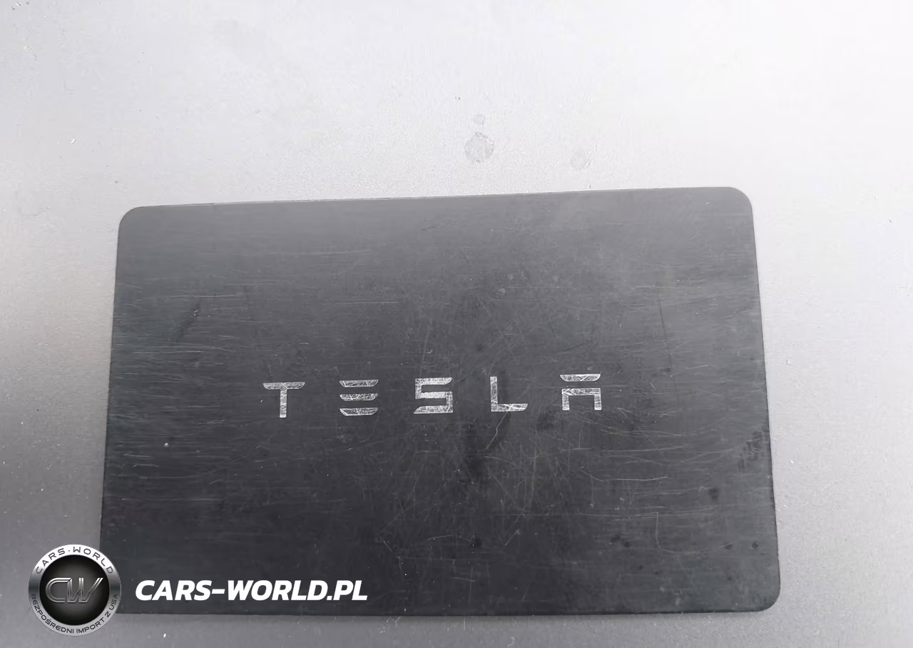 2022 Tesla Model Y Long Range Dual Motor All-Wheel Drive VIN:7SAYGDEE7NA012472 - 11