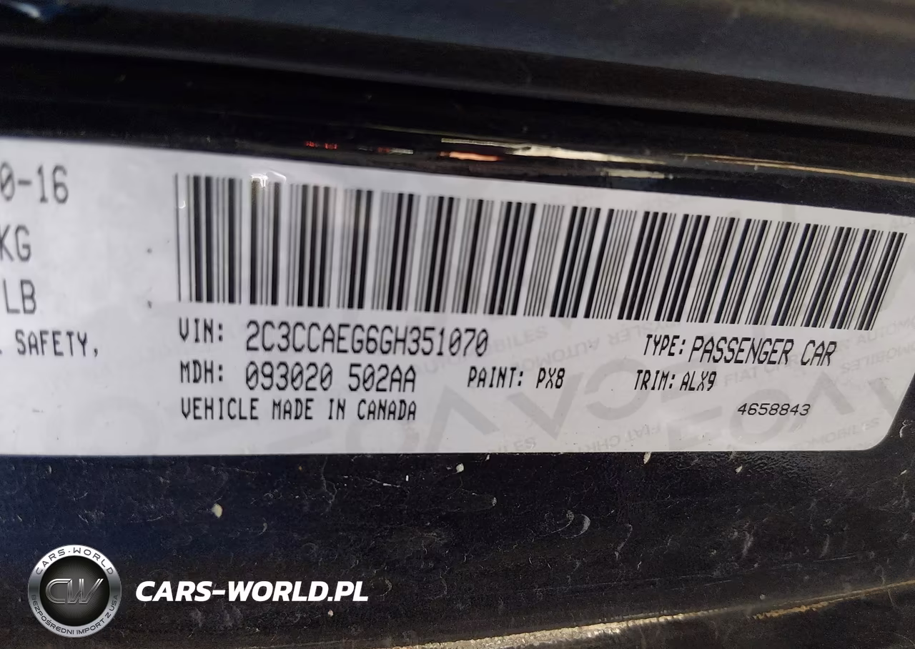 2016 Chrysler 300C VIN:2C3CCAEG6GH351070 - 9