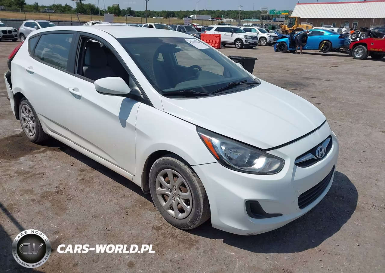 2013 Hyundai Accent Gs