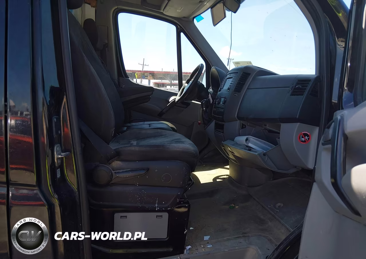 2016 Mercedes-Benz Sprinter 2500 High Roof VIN:WD3PE8DD9GP181221 - 5