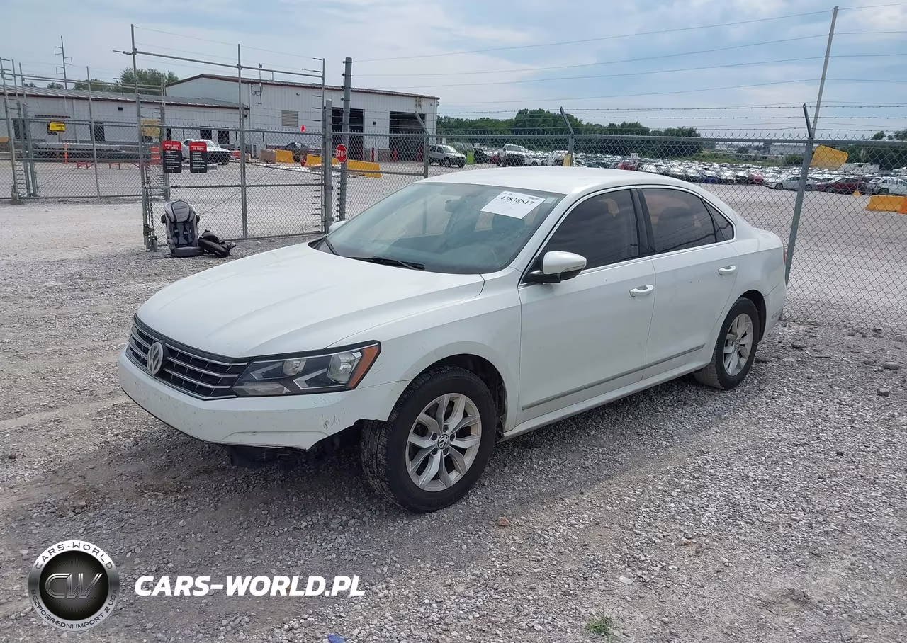 2017 Volkswagen Passat 1.8T S VIN:1VWAT7A33HC004435 - 2