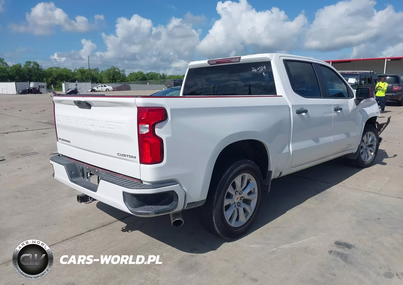 2021 Chevrolet Silverado 1500 2Wd Short Bed Custom VIN:3GCPWBEK2MG360892 - 4