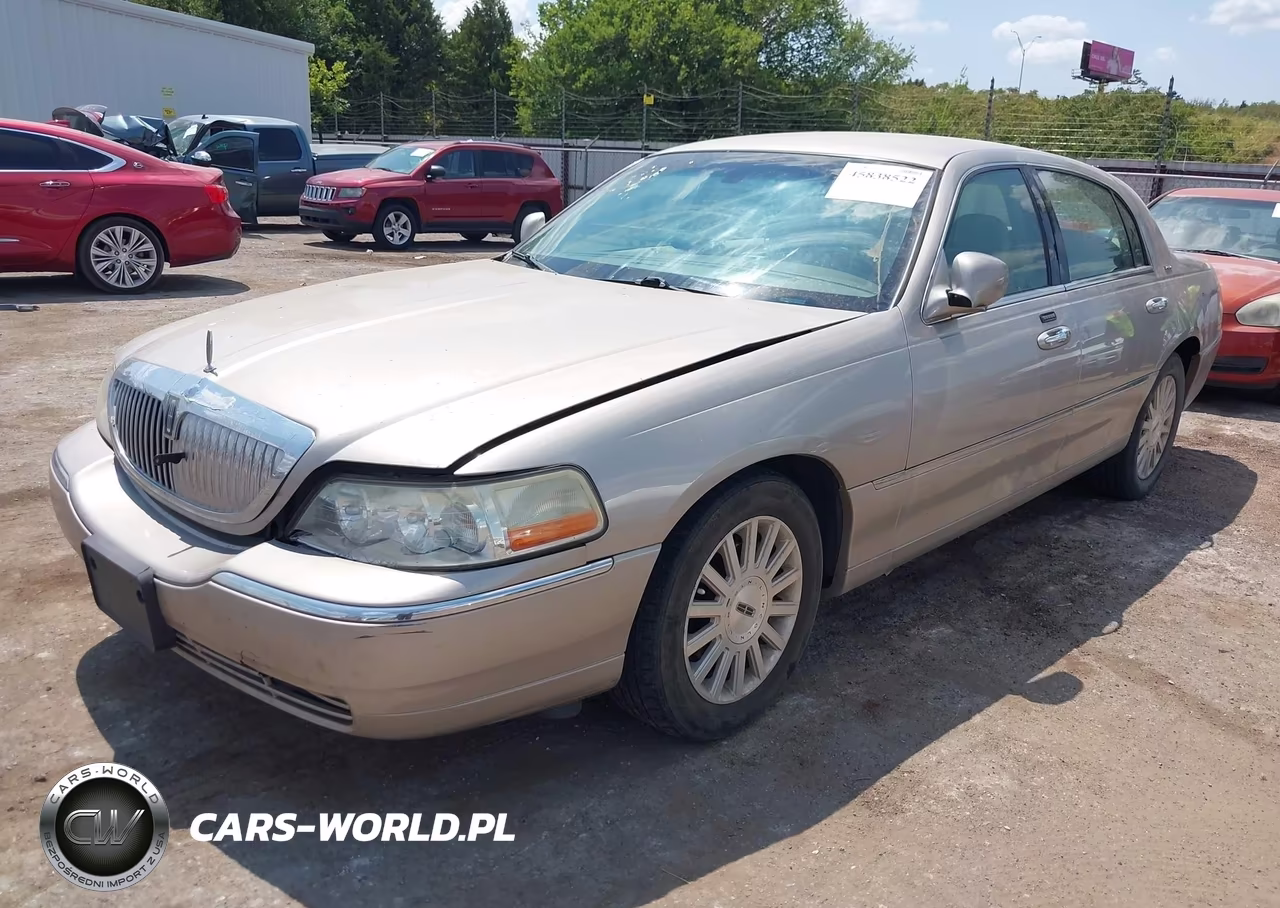 2003 Lincoln Town Car Executive VIN:1LNHM81W93Y612711 - 2