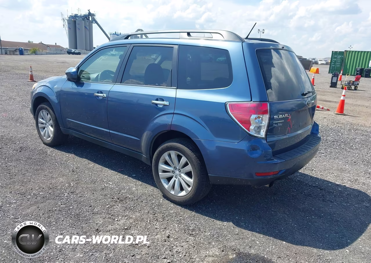 2011 Subaru Forester 2.5X Limited VIN:JF2SHAEC3BH768068 - 3