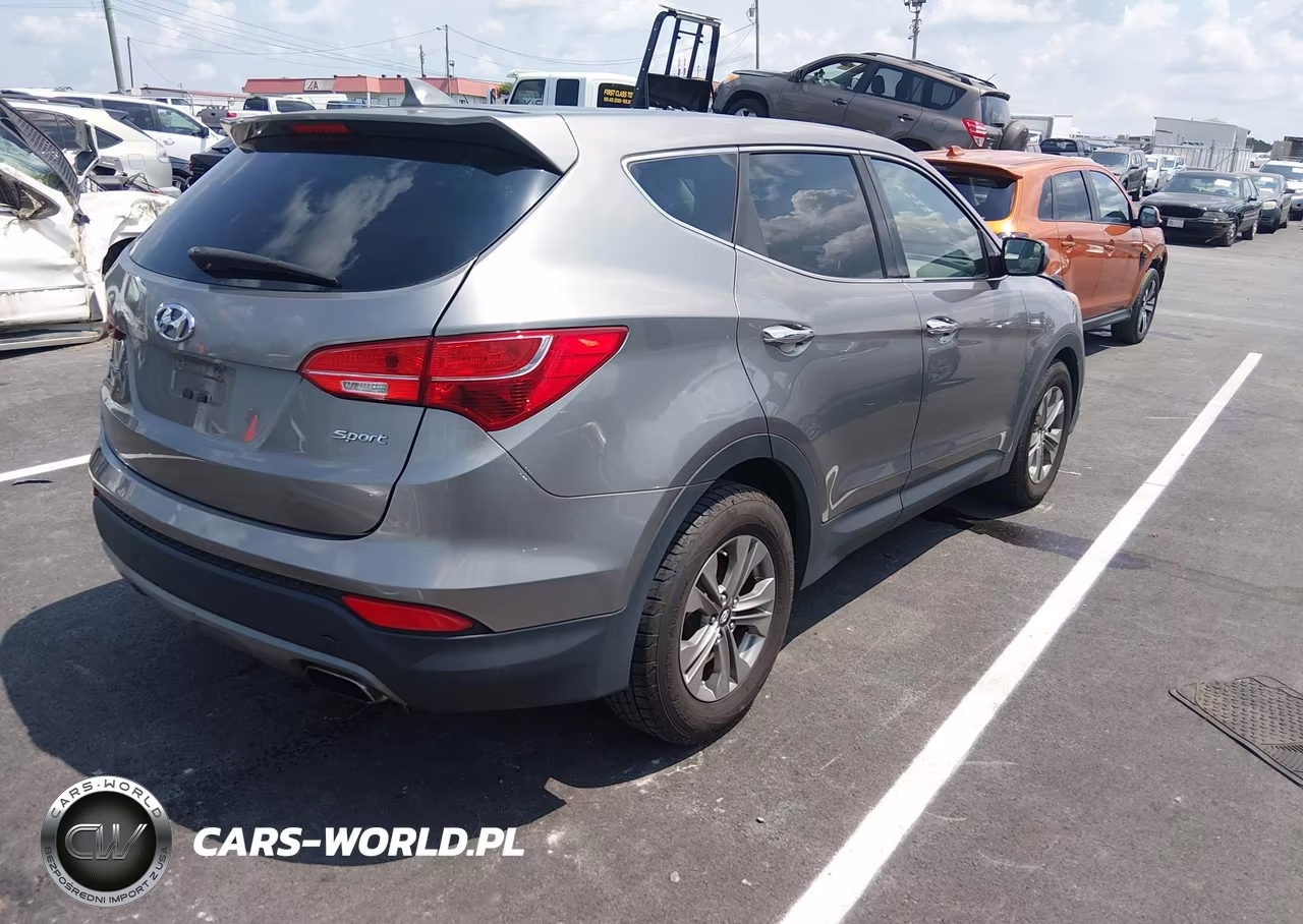 2016 Hyundai Santa Fe Sport 2.4L VIN:5XYZT3LB6GG364926 - 4