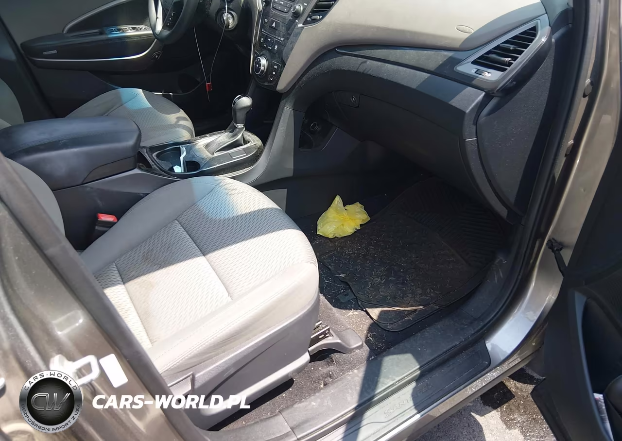 2016 Hyundai Santa Fe Sport 2.4L VIN:5XYZT3LB6GG364926 - 5