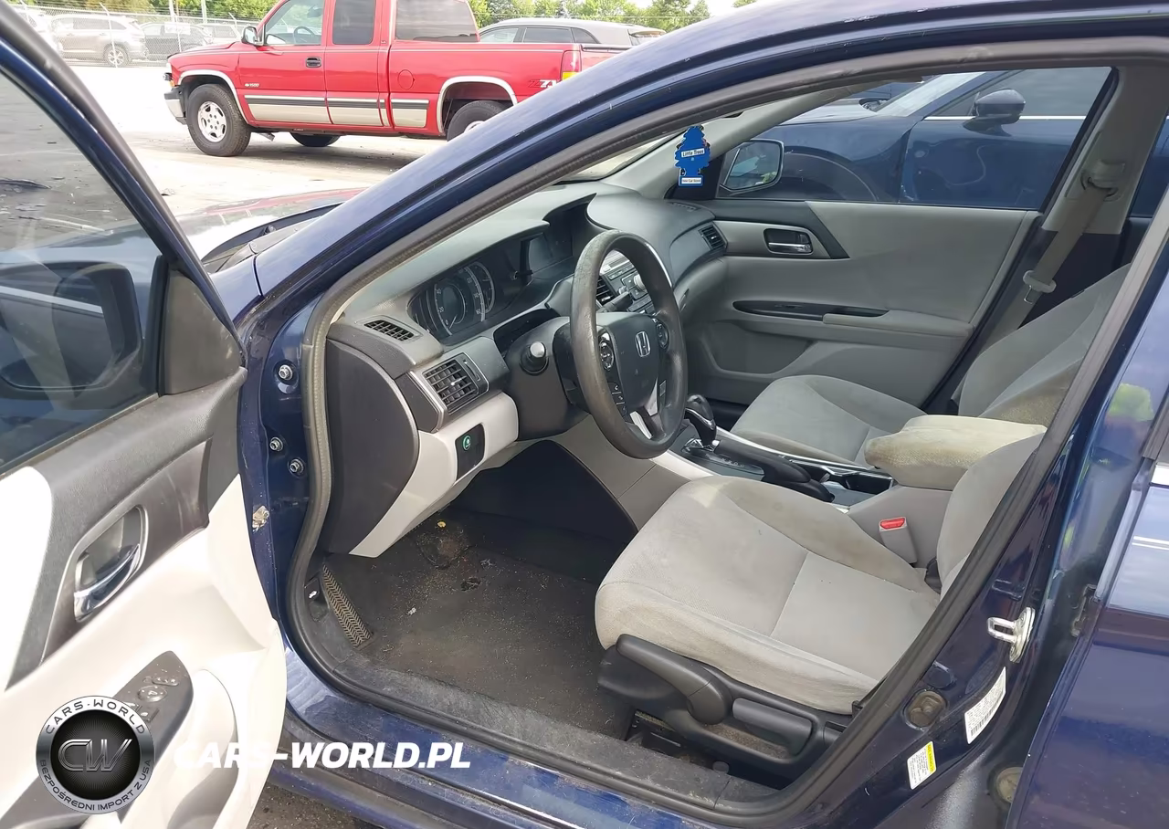 2013 Honda Accord Lx VIN:1HGCR2F3XDA127291 - 5