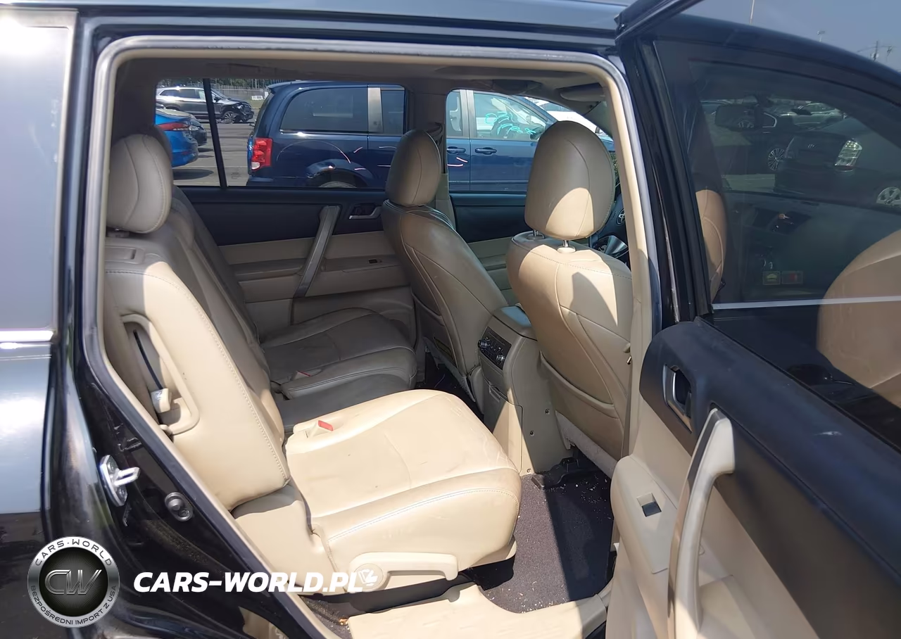 2012 Toyota Highlander Se V6 VIN:5TDBK3EHXCS132767 - 8