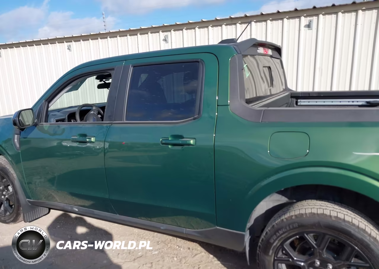 2025 Ford Maverick Lariat VIN:3FTTW8S33SRA19484 - 14