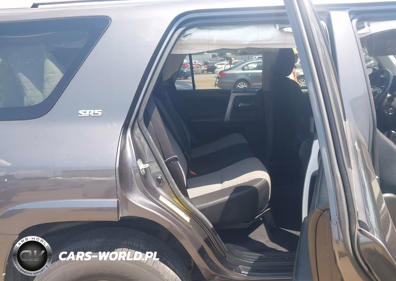 2015 Toyota 4Runner Sr5 VIN:JTEBU5JR4F5218070 - 8