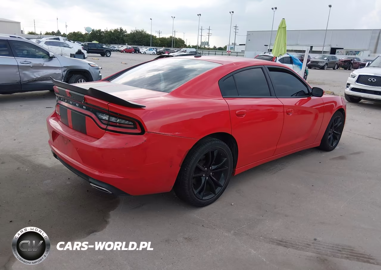 2019 Dodge Charger Sxt Rwd VIN:2C3CDXBG5KH615604 - 4