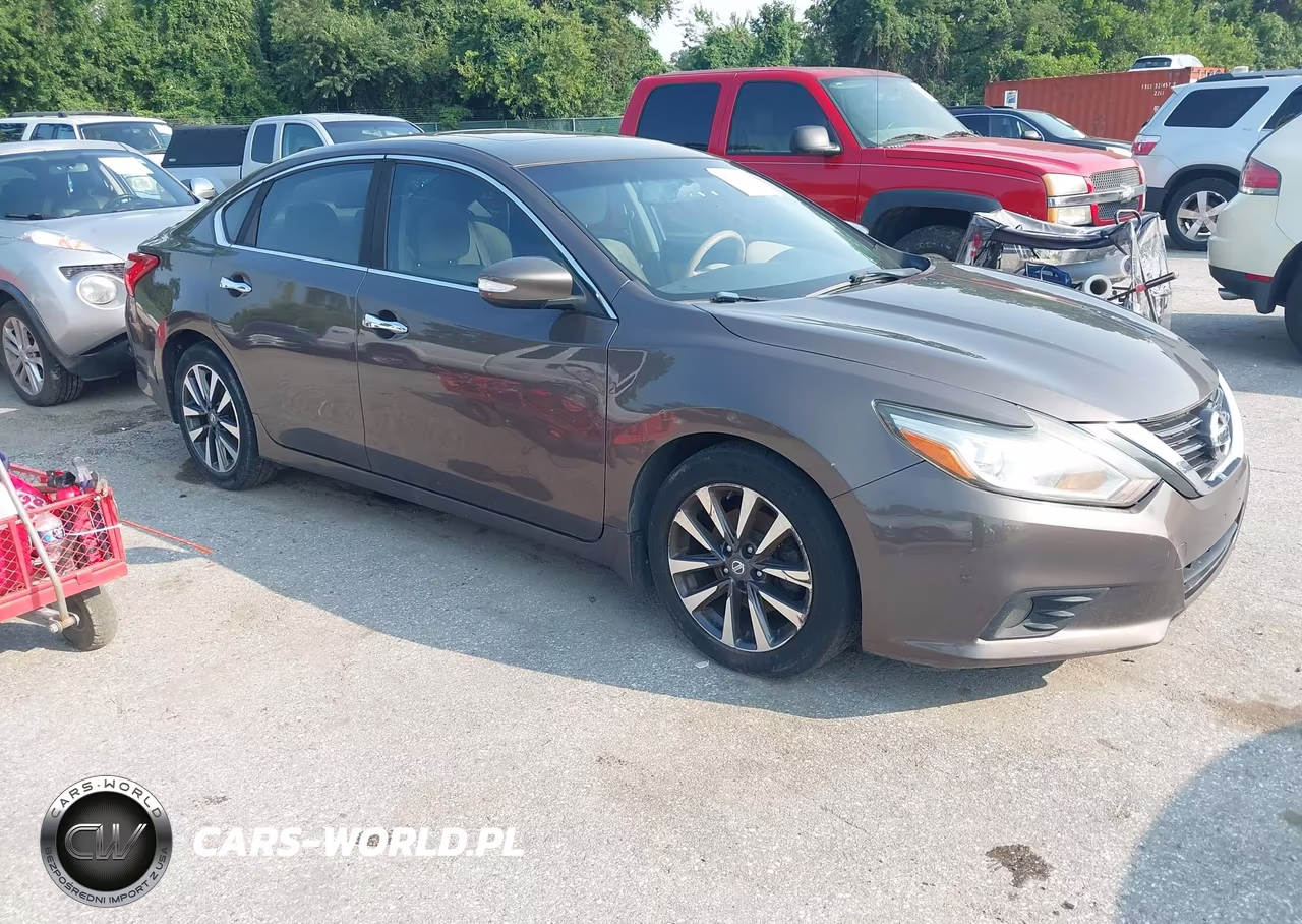 2016 Nissan Altima 2.5 Sv – zdjęcie 1 z 12