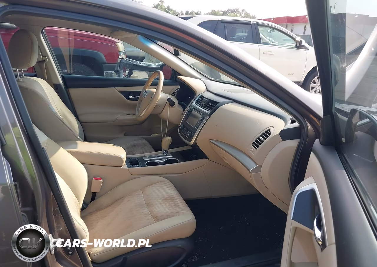 2016 Nissan Altima 2.5 Sv VIN:1N4AL3AP8GC130101 - 5