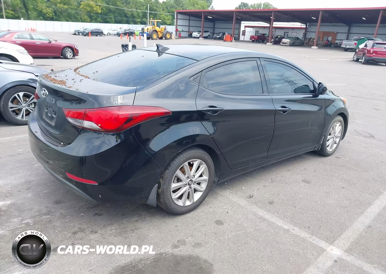2015 Hyundai Elantra Se VIN:5NPDH4AE8FH592917 - 4