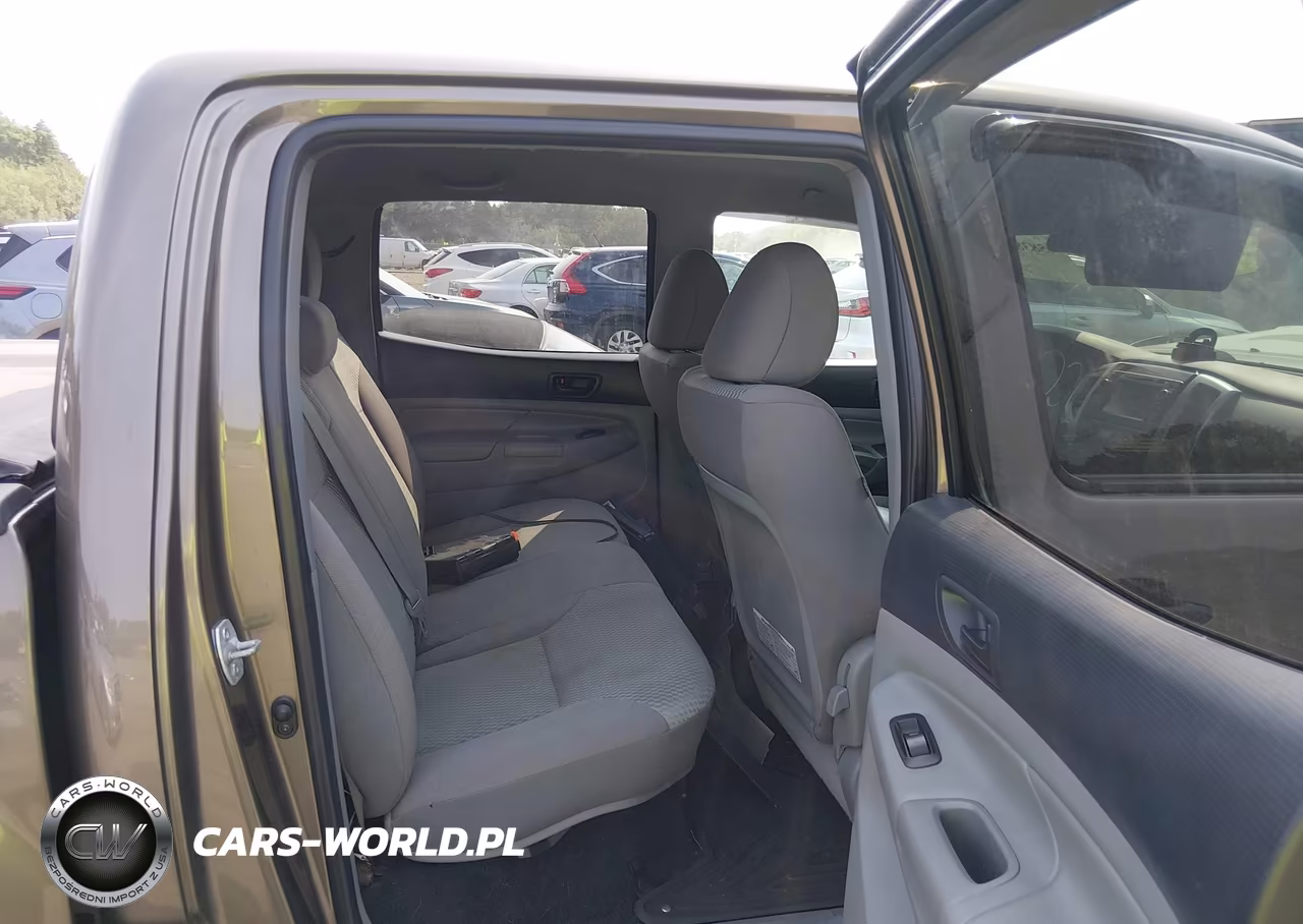 2013 Toyota Tacoma Base V6 VIN:5TFLU4EN9DX083311 - 8