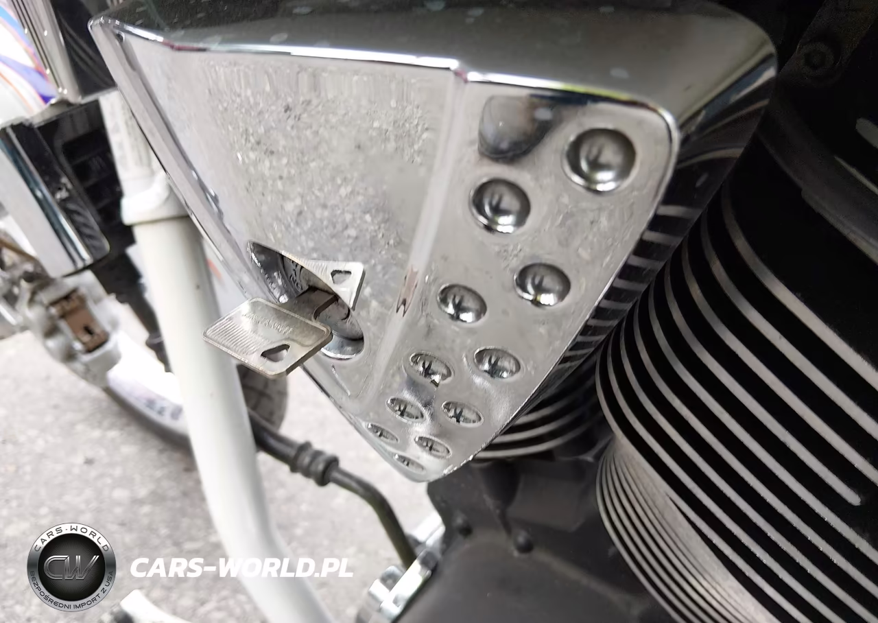 2007 Victory Motorcycles Vegas Jackpot VIN:5VPXB26D273004351 - 11