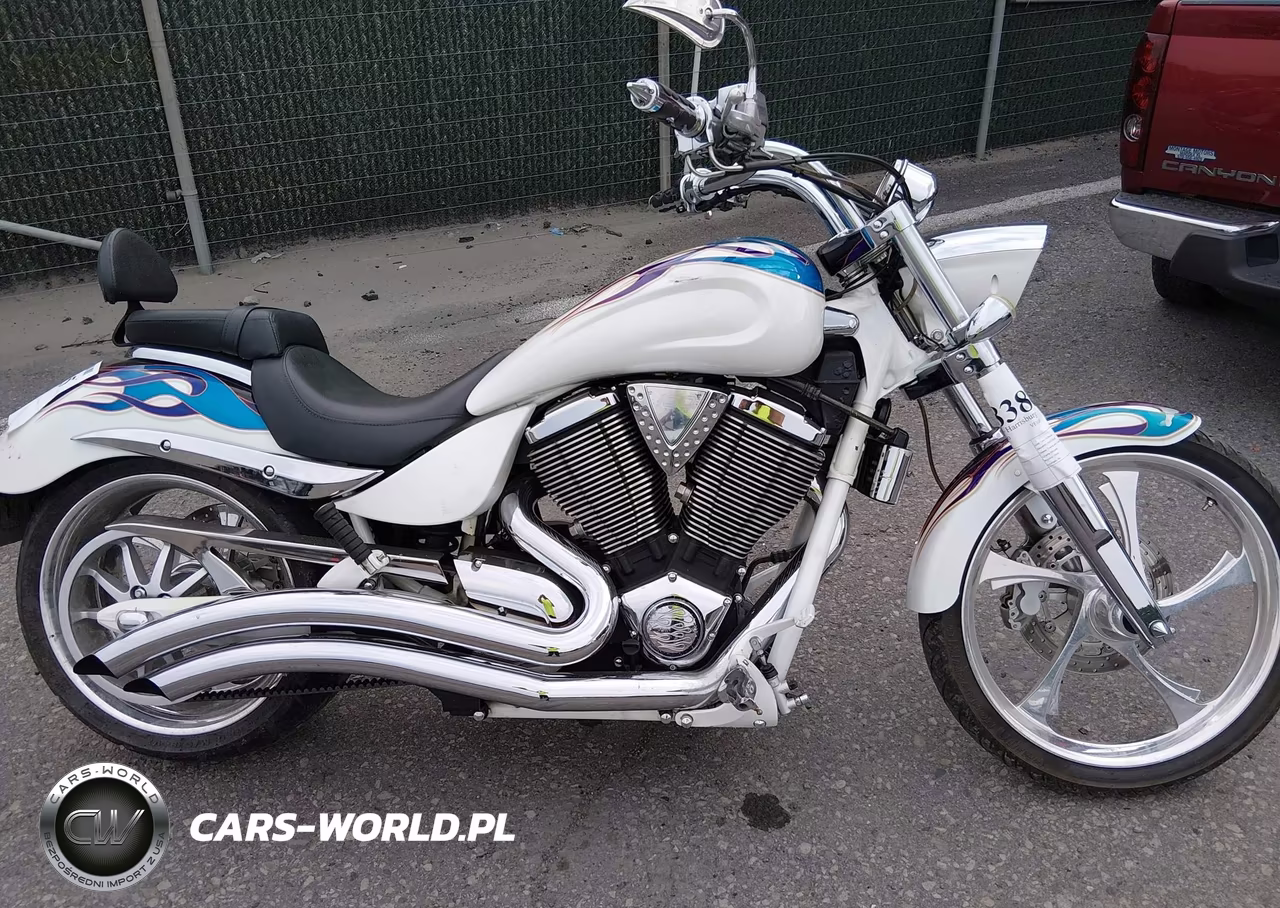 2007 Victory Motorcycles Vegas Jackpot VIN:5VPXB26D273004351 - 12
