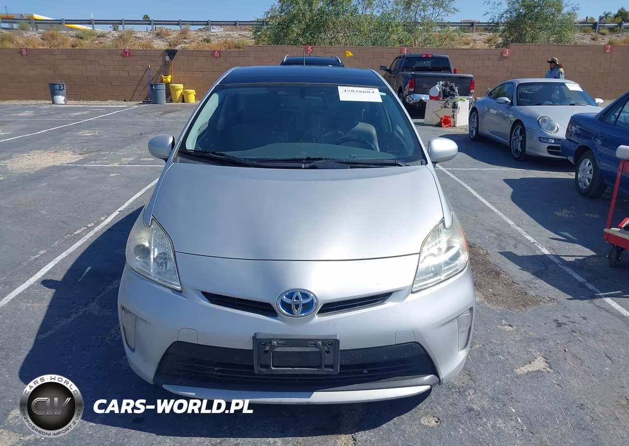 2014 Toyota Prius Four VIN:JTDKN3DUXE1795438 - 6