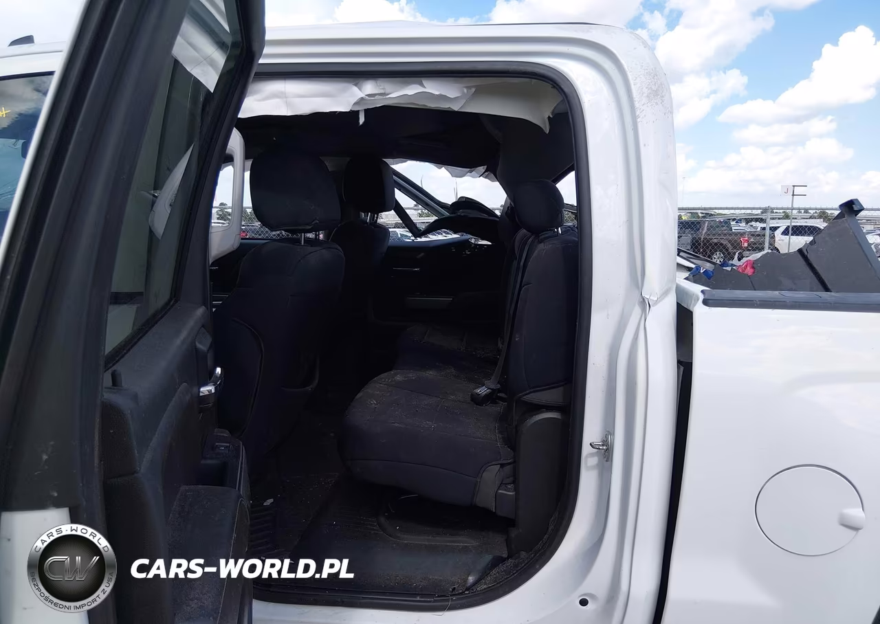 2018 Chevrolet Silverado 1500 2Lt VIN:3GCUKREC9JG496044 - 8