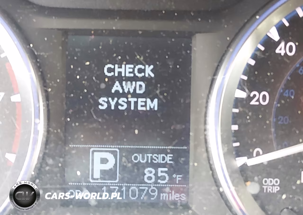2015 Toyota Highlander Le Plus V6 VIN:5TDBKRFH7FS083923 - 15