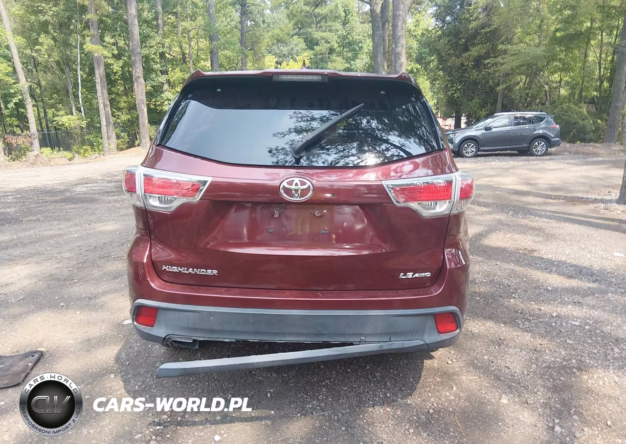 2015 Toyota Highlander Le Plus V6 VIN:5TDBKRFH7FS083923 - 16