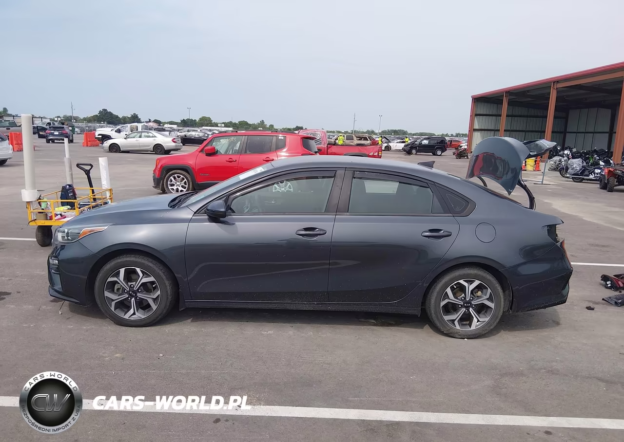 2021 Kia Forte Lxs VIN:3KPF24ADXME319500 - 15