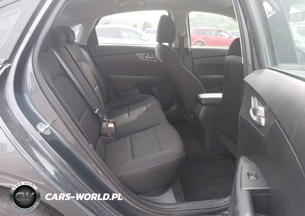 2021 Kia Forte Lxs VIN:3KPF24ADXME319500 - 8