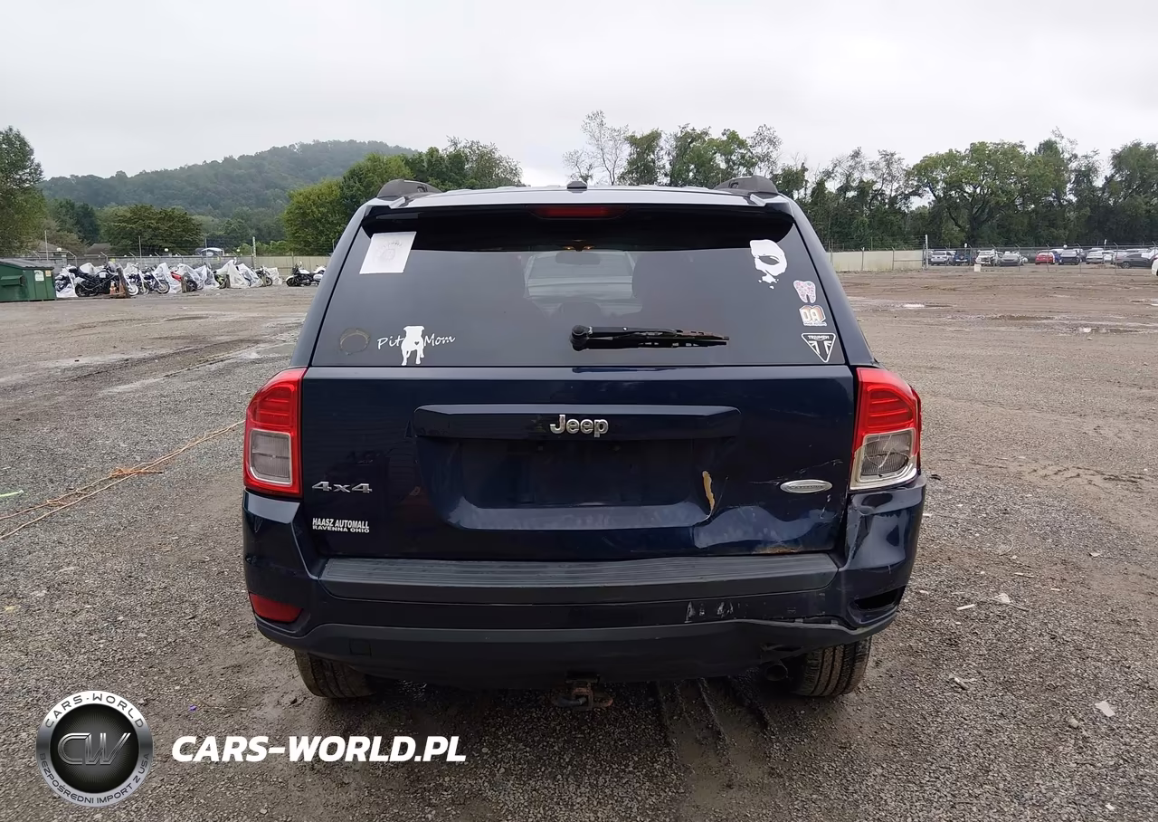 2012 Jeep Compass Latitude VIN:1C4NJDEB3CD613084 - 17