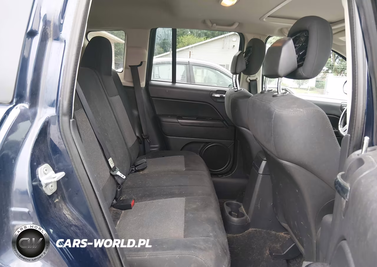 2012 Jeep Compass Latitude VIN:1C4NJDEB3CD613084 - 8