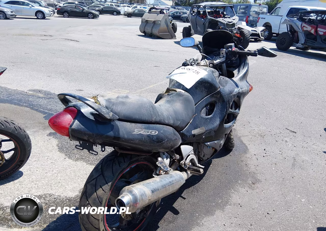 2001 Suzuki Gsx750 F VIN:JS1GR7GA712100575 - 4