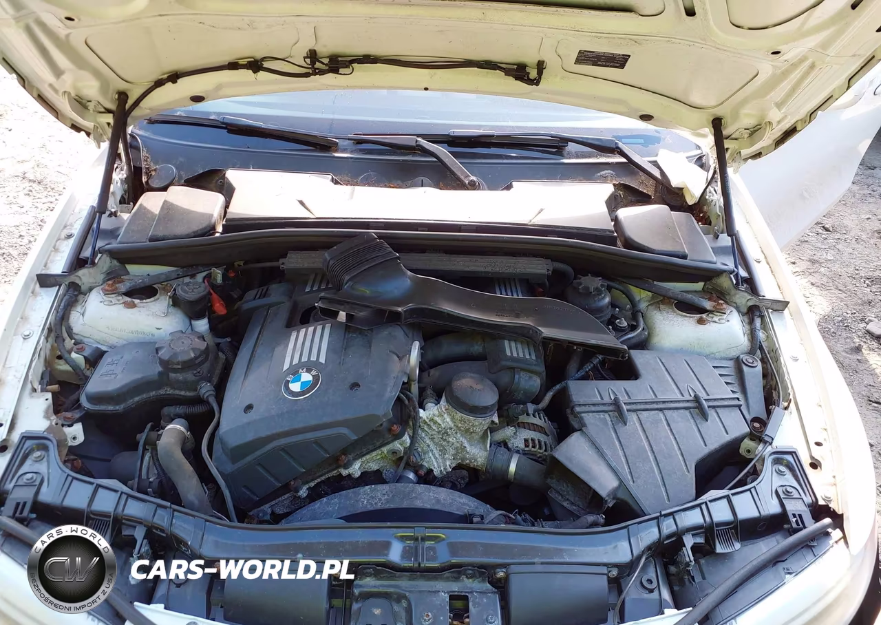2013 BMW 128I VIN:WBAUN1C59DVR01647 - 10