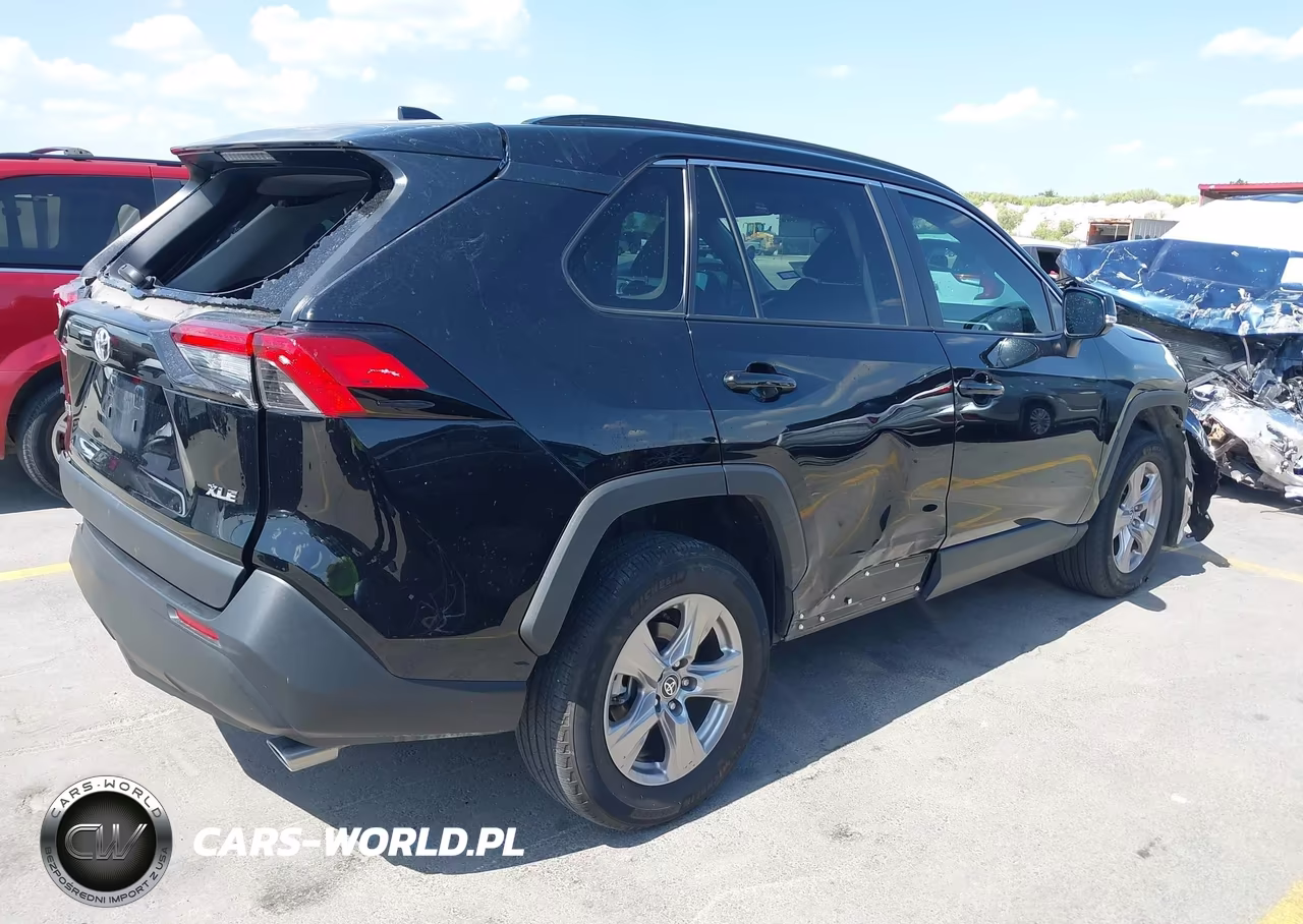 2025 Toyota Rav4 Xle VIN:2T3W1RFV5SW373452 - 4